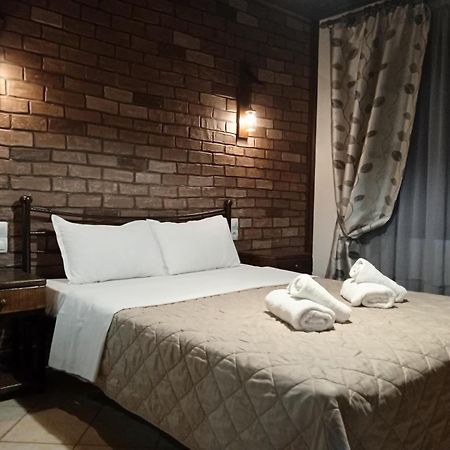 Apartament Elaias Gea -Kalampaka Zewnętrze zdjęcie